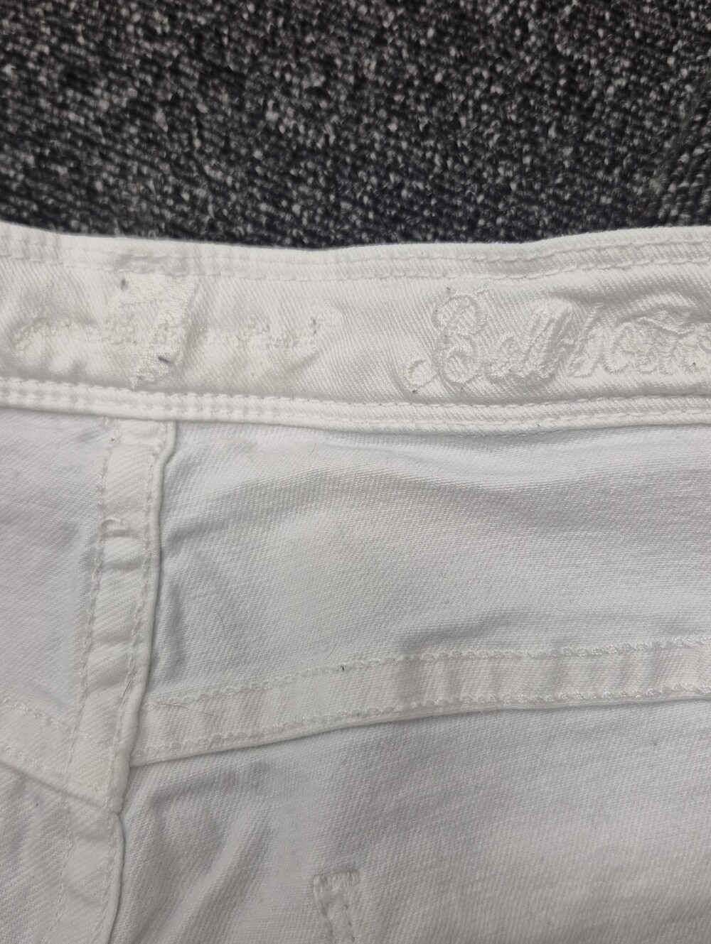 7 For All Mankind White Bellbottom Jeans - High Waist Size 28 - Picture 4 of 5